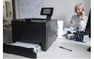 Tonery zamienniki vs oryginalne do HP Color LaserJet Pro M454dw - który wybrać?