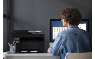 Problemy z wydrukiem? Sprawdź nasze porady dotyczące Brother DCP-B7500D
