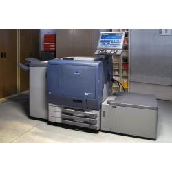 KONICA 3240